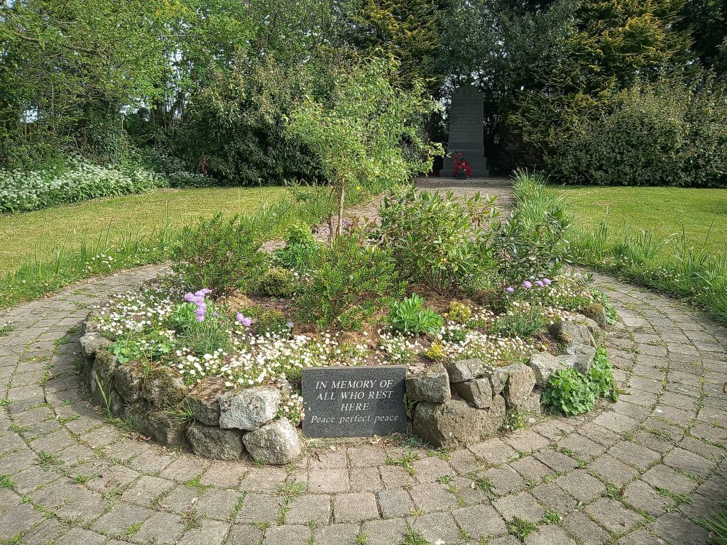 Memorial Garden centrepiece - Red Roses